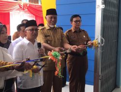 Perkuat Mutu Pendidikan, Mahyeldi Dampingi Wamendikdasmen Resmikan Fasilitas Sekolah