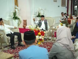 Gubernur Mahyeldi Tegaskan Produk Beredar di Sumbar Wajib Bersertifikat Halal