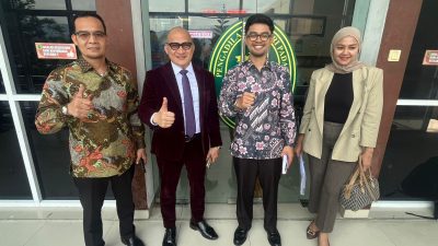 Sidang Praperadilan Kasus Kredit Modal Kerja: Kejari Padang Absen, Hakim Tunda Persidangan