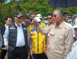 Menteri PU Instruksikan Jalur Lembah Anai Fungsional 24 Jam Selama Libur Lebaran   