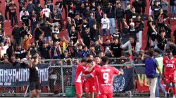 Semen Padang Kalah Dramatis 2-3 dari Persis Solo di Kandang Sendiri