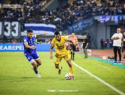 Bursa Transfer Liga 1: Leo Guntara Resmi Berlabuh ke Arema FC untuk Putaran Kedua