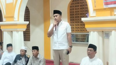 Safari Ramadan di Padang Pariaman, Wagub Vasko Salurkan Bantuan untuk Dua Masjid