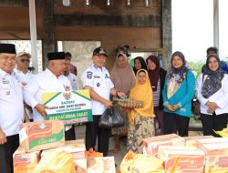 Bupati Pasaman Salurkan Bantuan untuk Korban Puting Beliung di Binjai 29 KK Terdampak, Tujuh Rumah Tidak Bisa Ditempati   