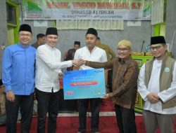 Tak Sekadar Safari, Wagub Vasko Dekatkan Pejabat ke Masyarakat di Masjid Al Ishlah