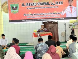 Irsyad Safar Gelar Reses Perorangan di Masjid Darussalam, Warga Padang Tiakar Hilir Antusias Sampaikan Aspirasi