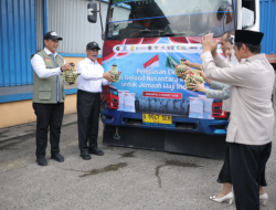 Pemerintah Lepas Ekspor Perdana 2.280 Ton Beras CBP ke Arab Saudi