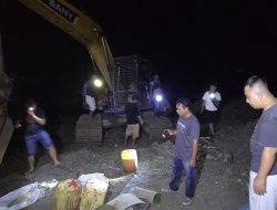 Satreskrim Polres Pasaman Tangkap Pelaku Tambang Emas Ilegal, Excavator Diamankan