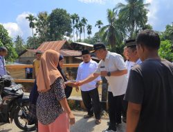 Bupati Welly Suhery Tinjau Banjir Rao Selatan, Pastikan Respons Cepat dan Bantuan Terarah   