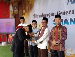 Ketua DPRD Pasaman Hadiri Wisuda Tahfiz SMAN 1 Lubuk Sikaping, Apresiasi Lahirnya Generasi Qur’ani