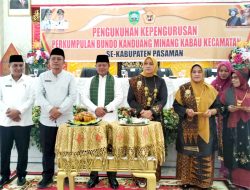 Bundo Kanduang Resmi Di Kukuhkan, Bupati Welly: Serukan Perempuan Adat Jadi Garda Penjaga Moral Generasi 