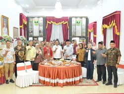 Gubernur Mahyeldi: Pariwisata Ramah Muslim Harus Berdampak bagi Masyarakat