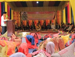 Bupati Welly: Ninik Mamak Diminta Perkuat Karakter Generasi Muda