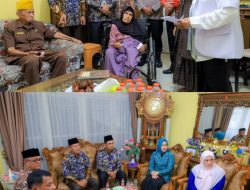 HUT RI ke-81, Bupati Pasaman Anjangsana dan Beri Penghormatan kepada Veteran