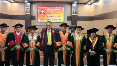 Zulkenedi Said Resmi Raih Gelar Doktor, Disertasi tentang Kebijakan Covid-19 Sumbar Raih Predikat Sangat Memuaskan